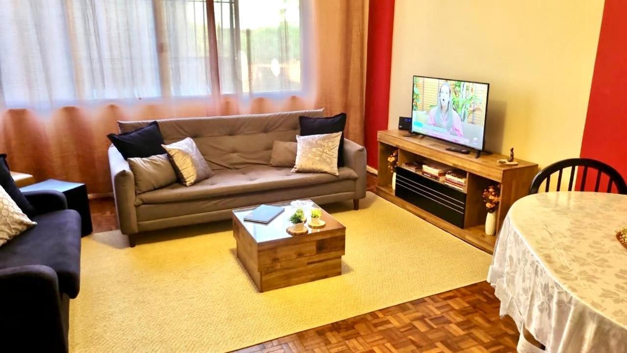 Amplo E Confortavel. Ar Condic, Wifi, Tv. Metro. Tijuca. 리오데자네이루 외부 사진